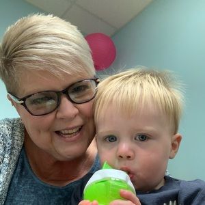 Meet your Posher, Gina